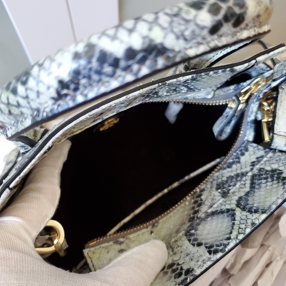 NWOT Tory Burch Clara Snake Printed Small Tote - Picture 8 of 10